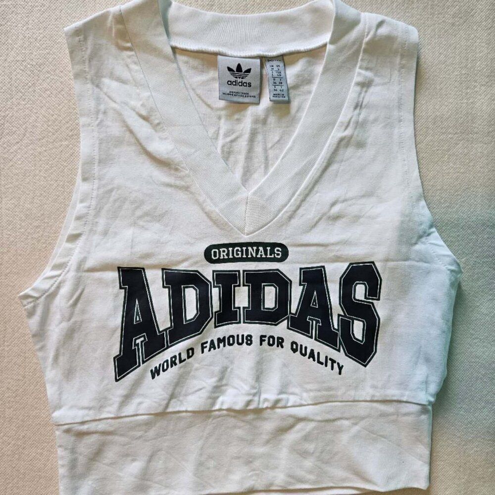 women adidas original vest size S